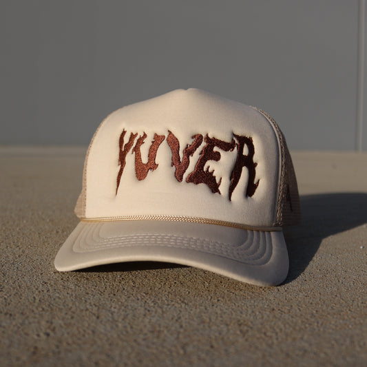 CREAM YUVER TRUCKER HAT